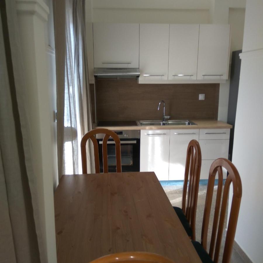 Nafpaktos Beach Luxury Suites 外观 照片