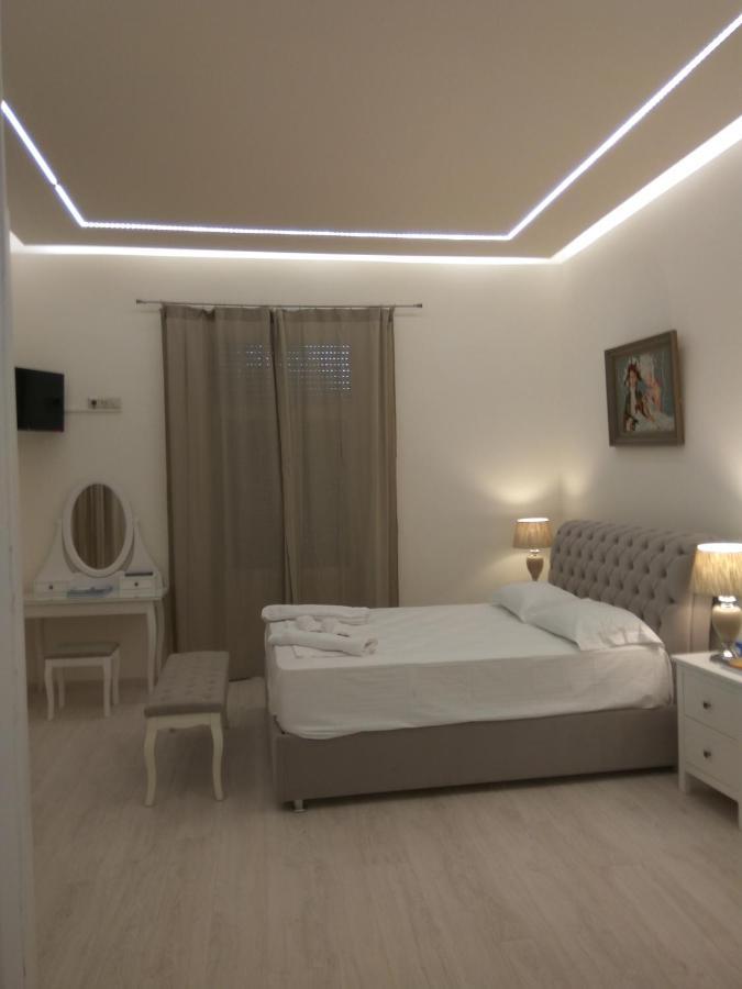 Nafpaktos Beach Luxury Suites 外观 照片